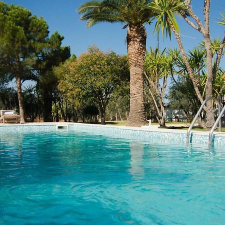 Country Villa Peloponnese With Tennis Court And Pool Zevgolateíon Exterior foto